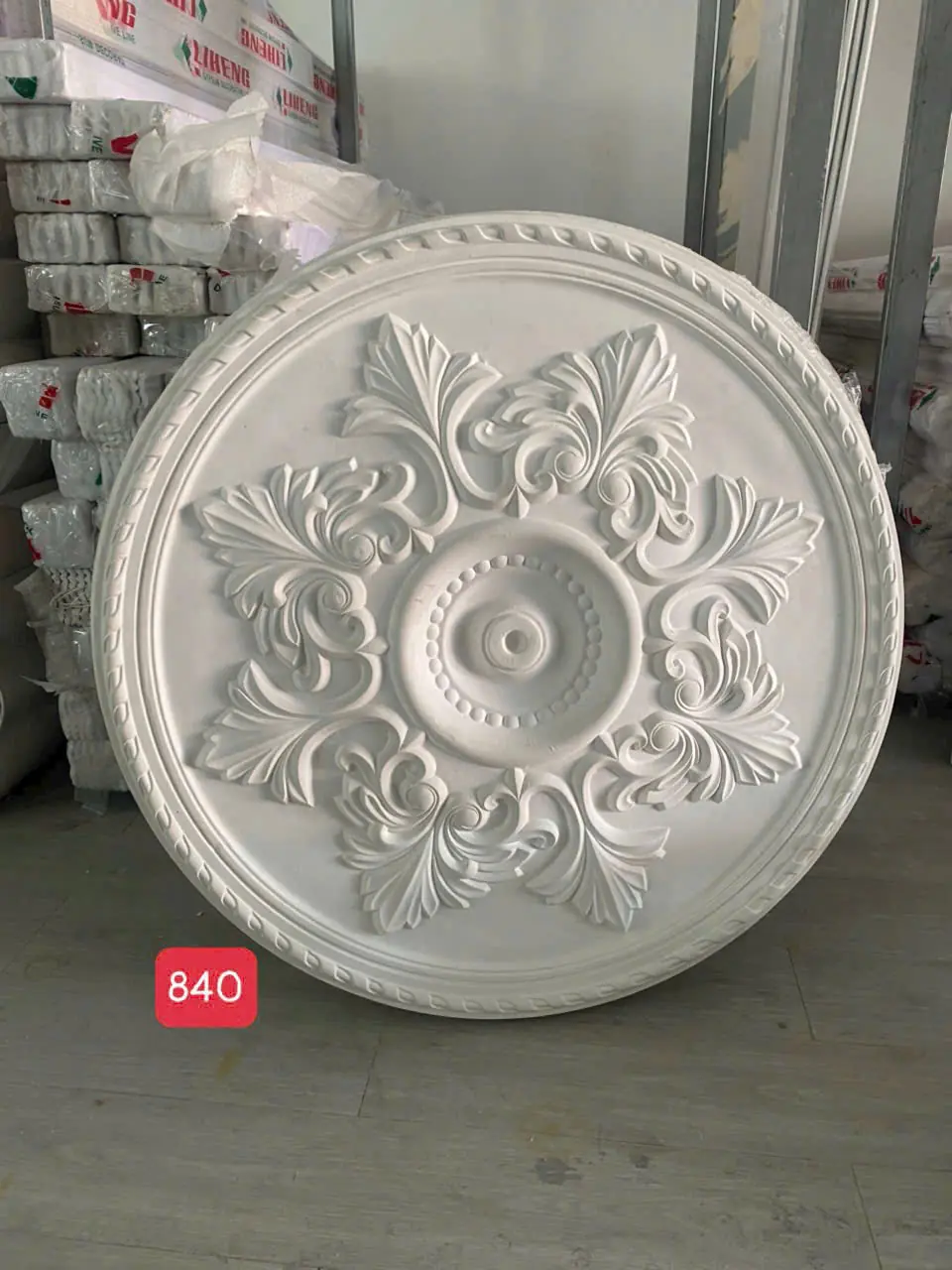 Mâm Trần Thạch Cao Hoa Văn Lá Cổ Điển Đường Kính 84cm
