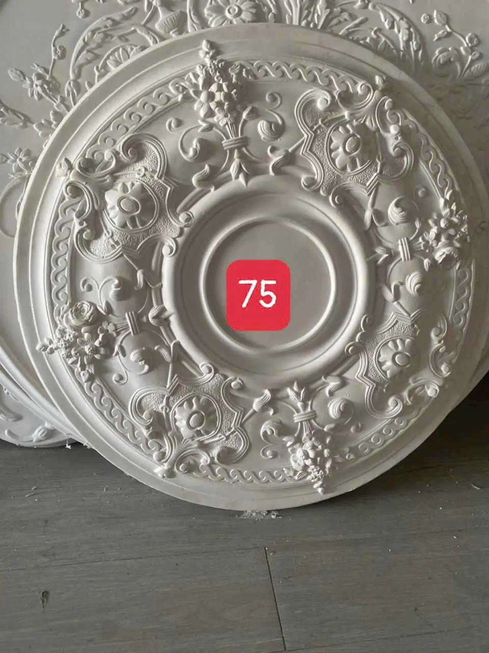 Mâm Trần Thạch Cao Hoa Văn Châu Âu Đường Kính 75cm