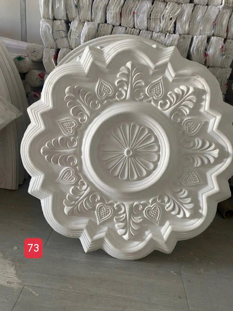 Mâm Trần Thạch Cao Hoa Sen Cổ Điển Đường Kính 73cm