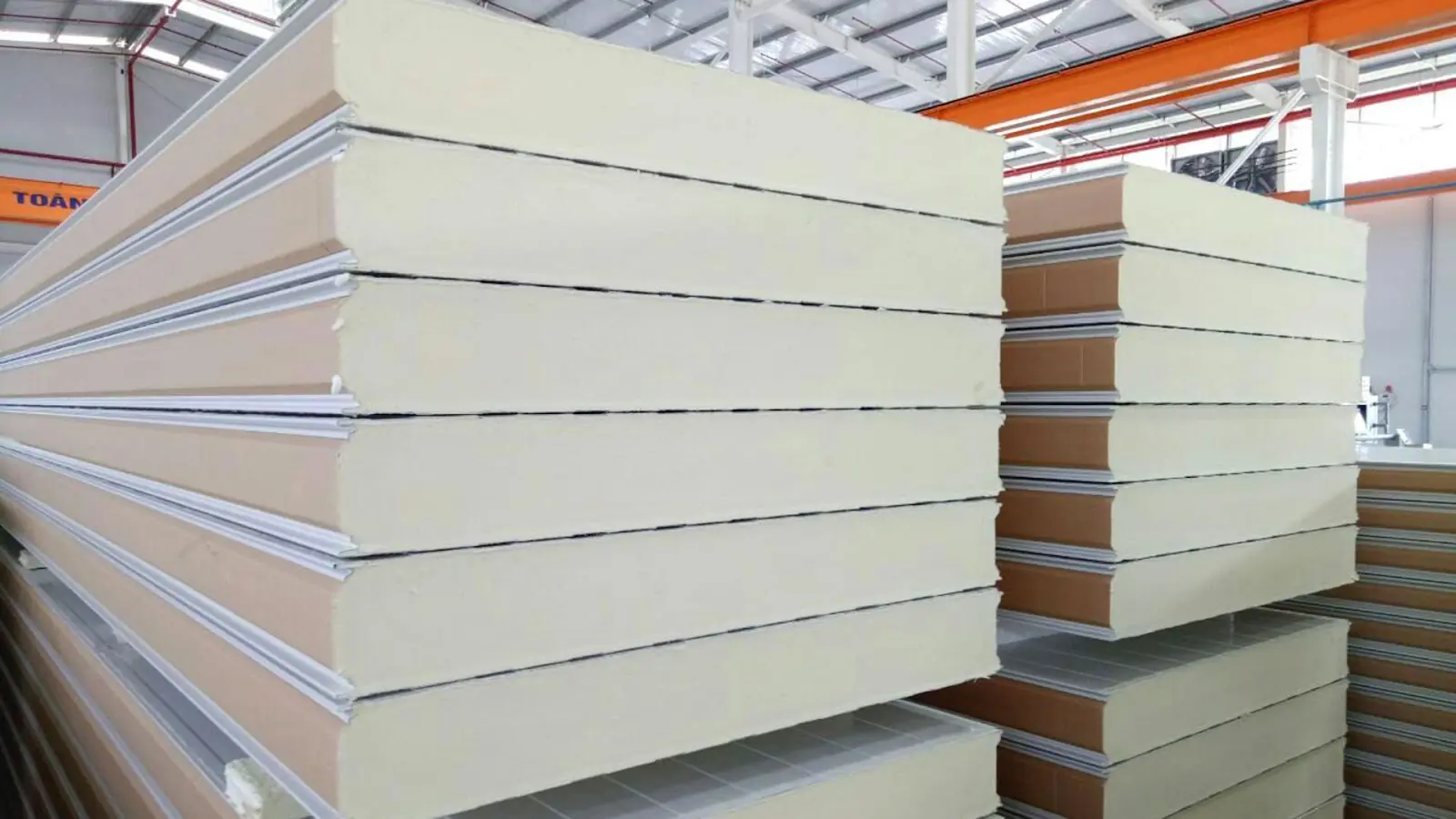 Panel Kho Lạnh Cách Nhiệt Cao Cấp